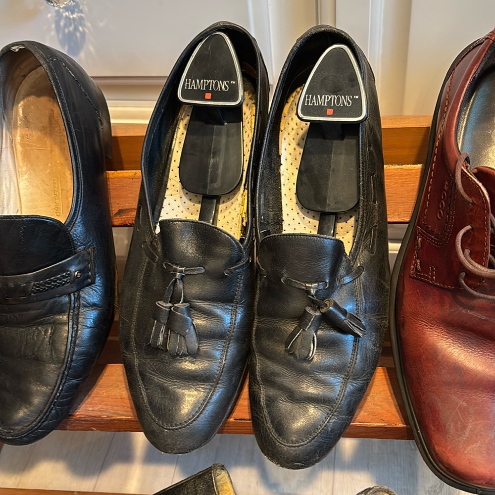 Vintage men’s slip on black tassel shoes size 12